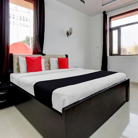 Elegance Resort Mathura Exterior foto