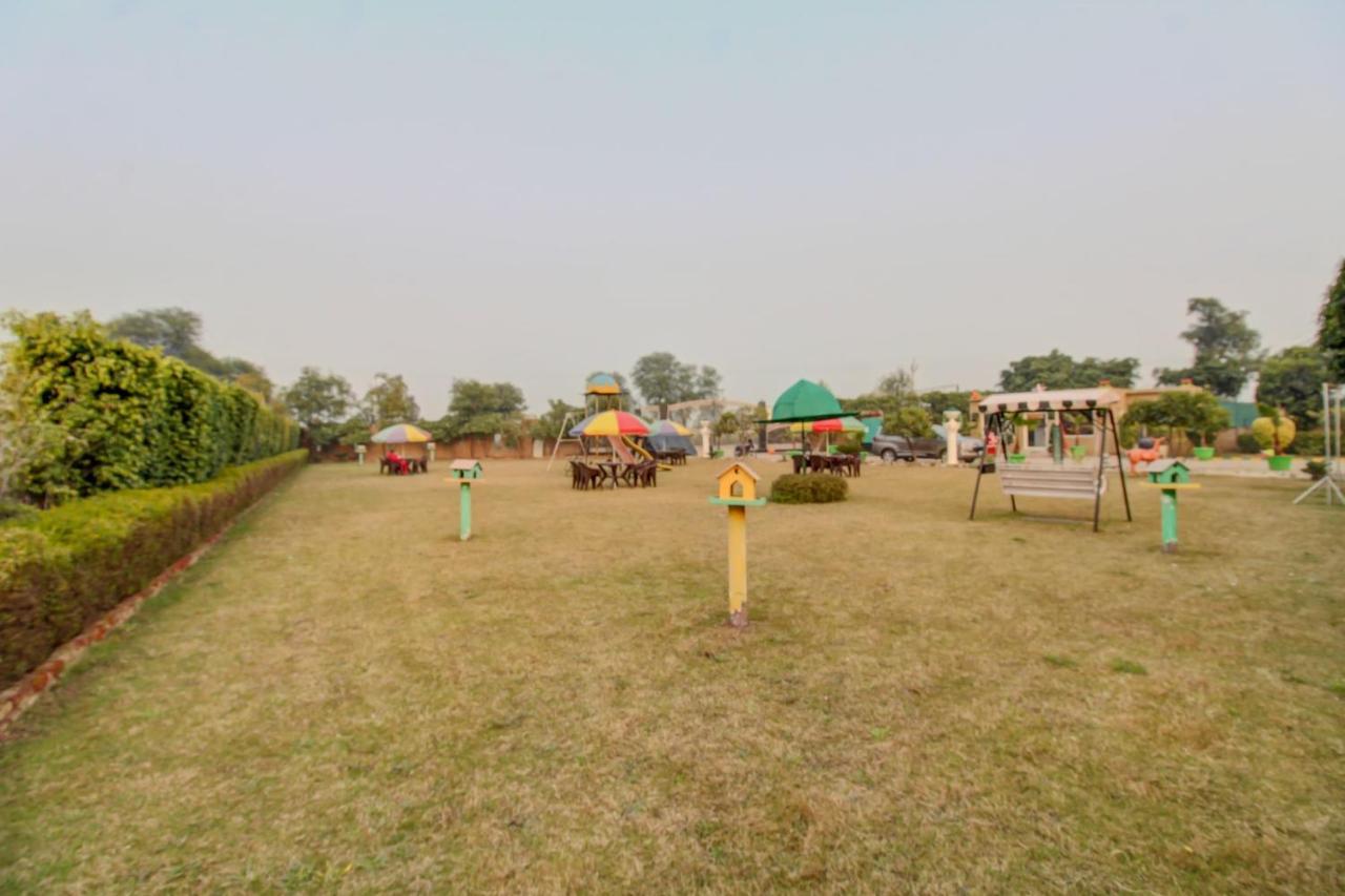 Elegance Resort Mathura Exterior foto